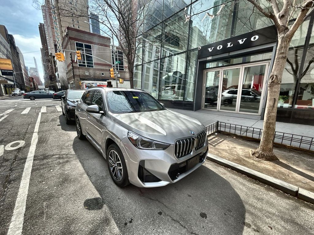 2025 BMW X1 2
