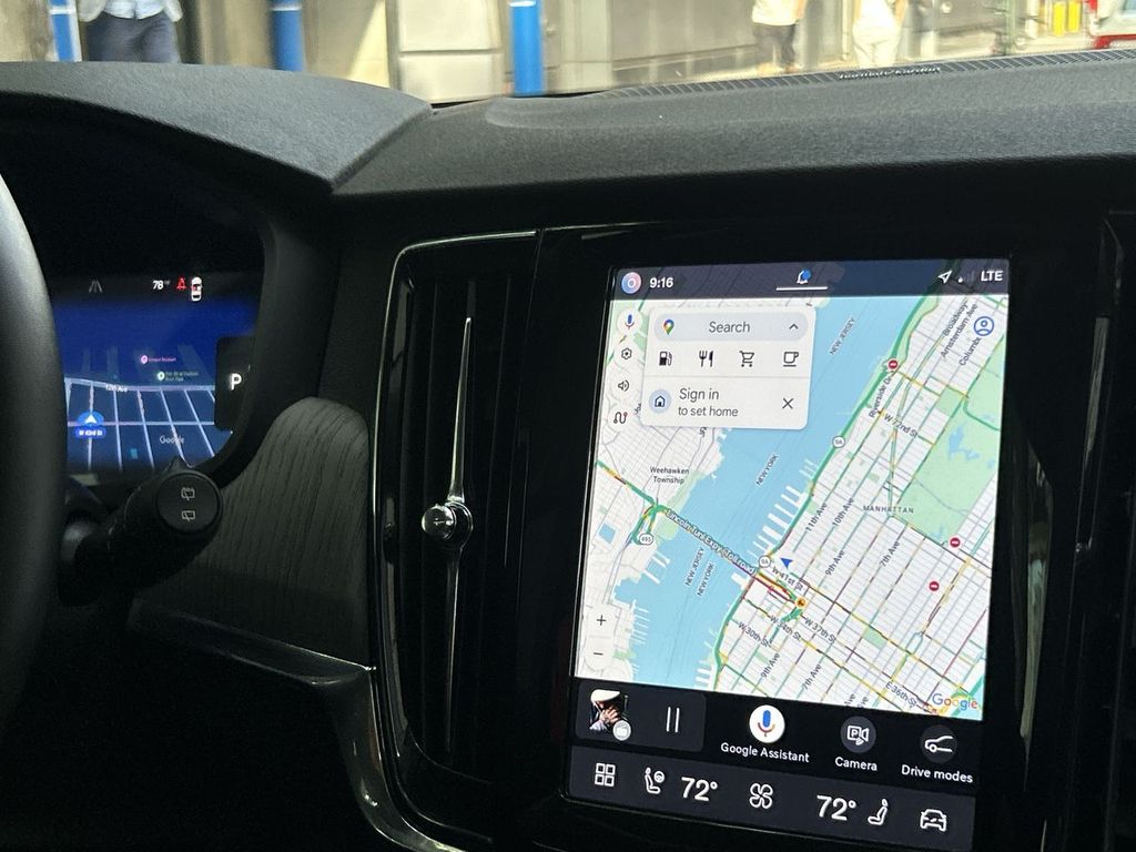 2025 Volvo V90 Cross Country Plus - Photo 18