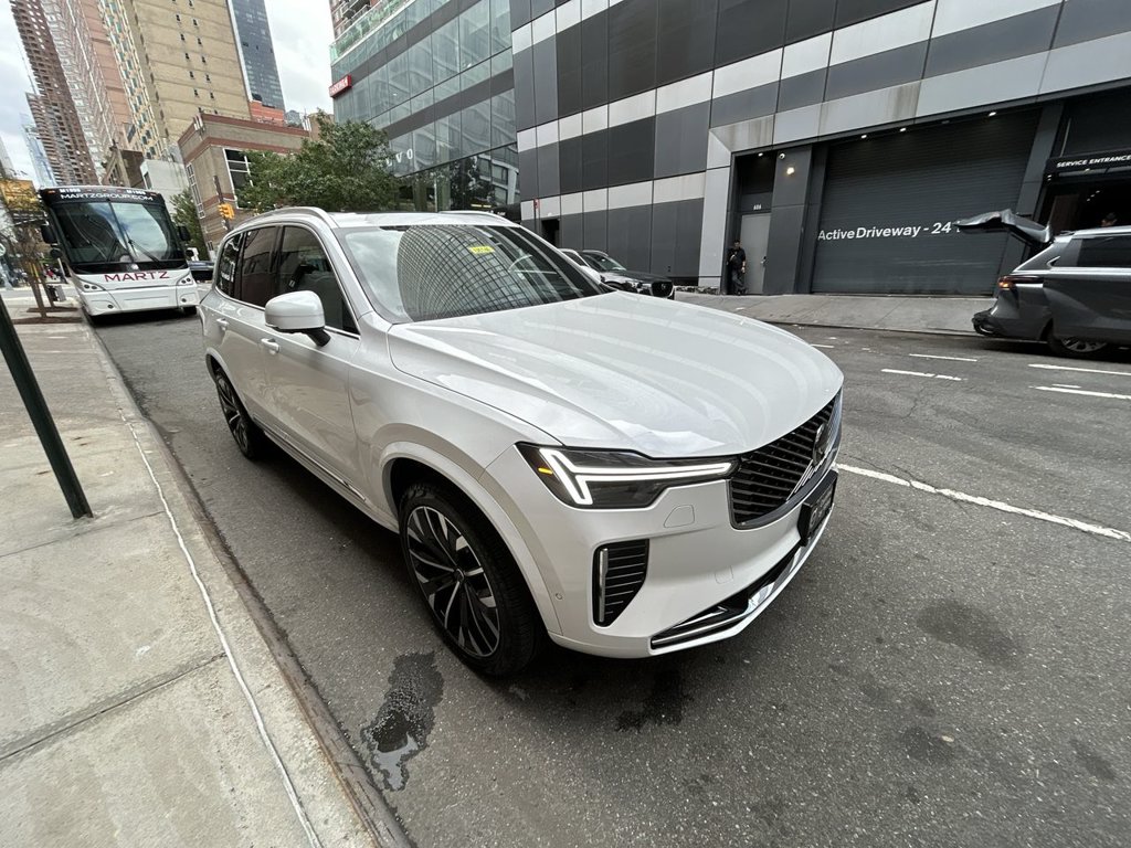 2025 Volvo XC90