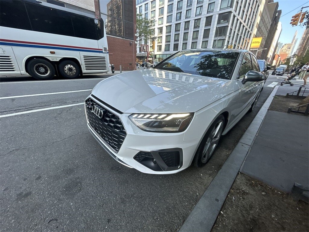 2020 Audi S4 Base Premium Plus photo 4