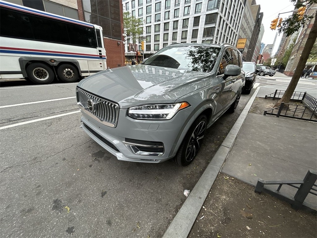 Certified 2024 Volvo XC90 B5 Plus SUV