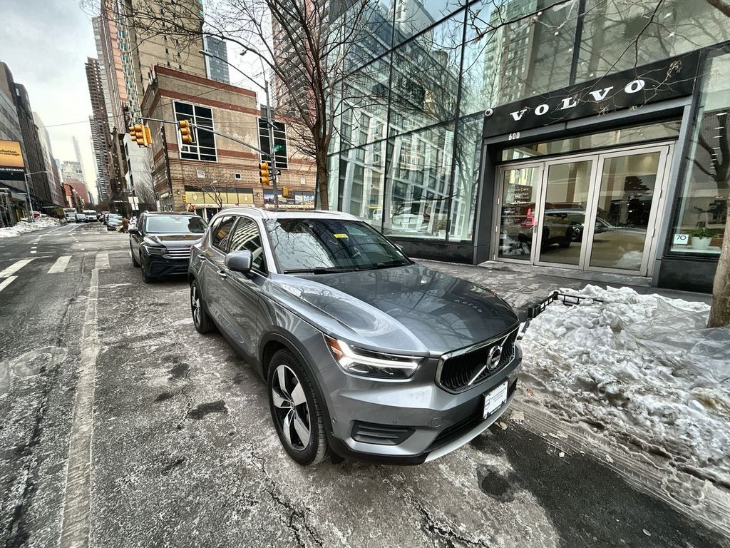 2019 Volvo XC40