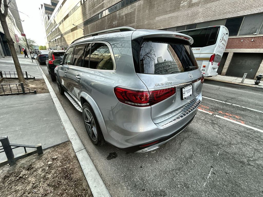 2023 Mercedes-Benz GLS 6