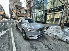 2024 Volvo XC90 B5 Core SUV