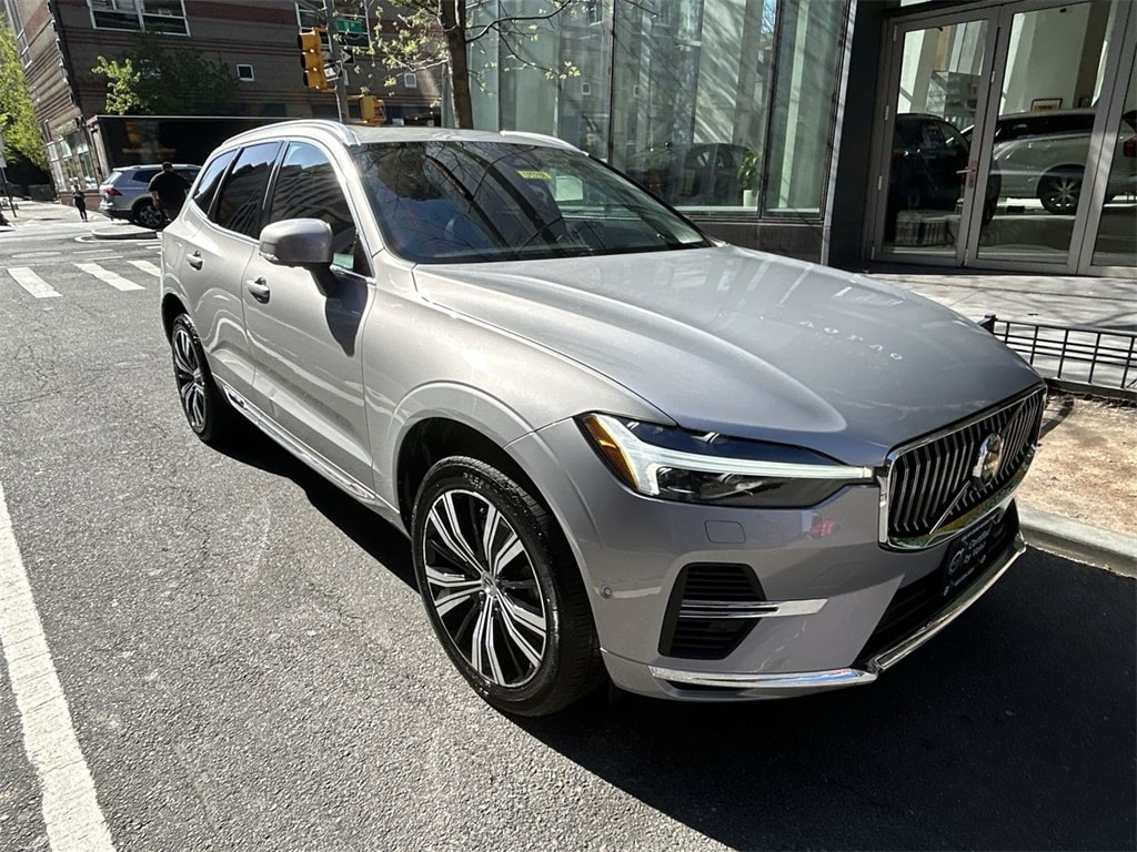 Certified 2023 Volvo XC60 Recharge Plug-In Hybrid T8 Plus Bright Theme SUV