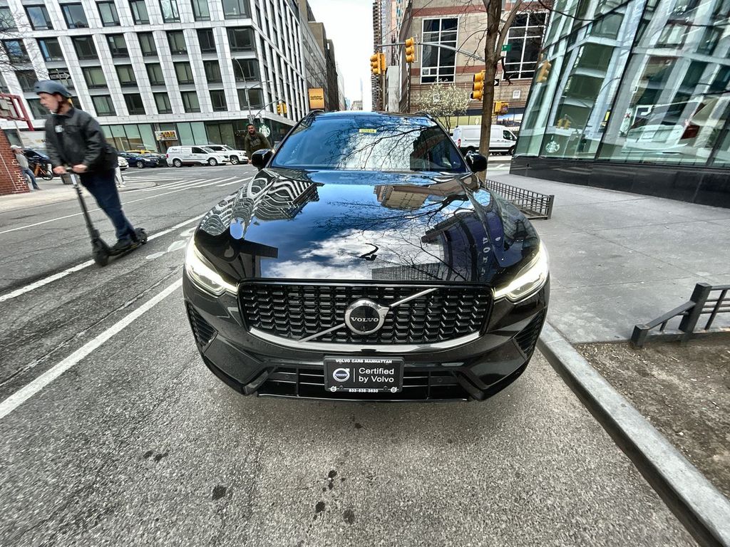2023 Volvo XC60 3