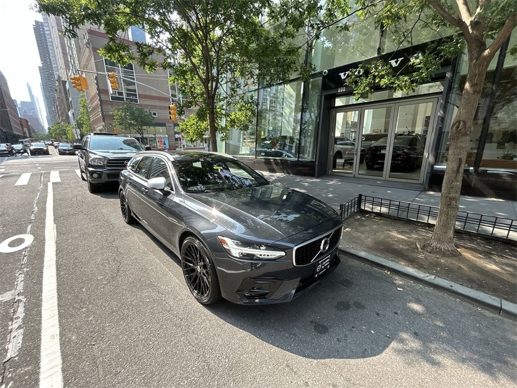 V90 T6 R-Design