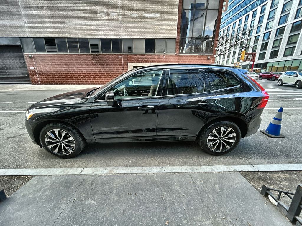 2023 Volvo XC60 5