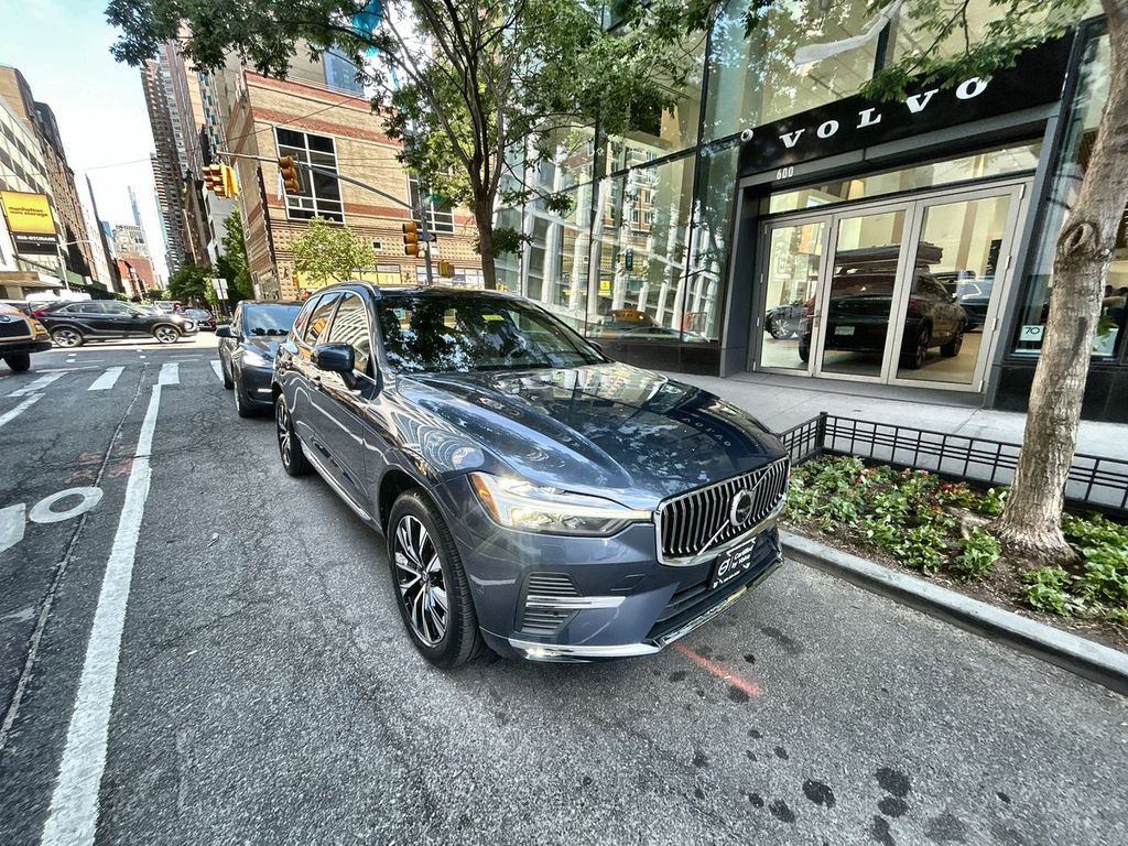 2023 Volvo XC60 2