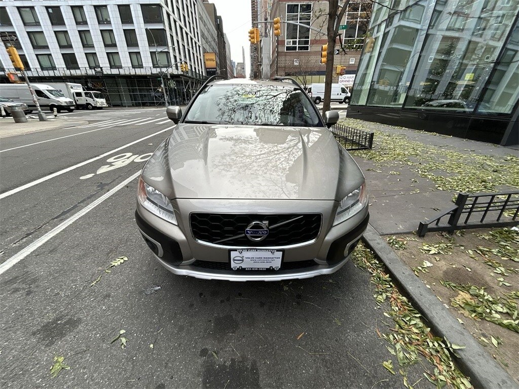 Used 2015 Volvo XC70 T6 Wagon