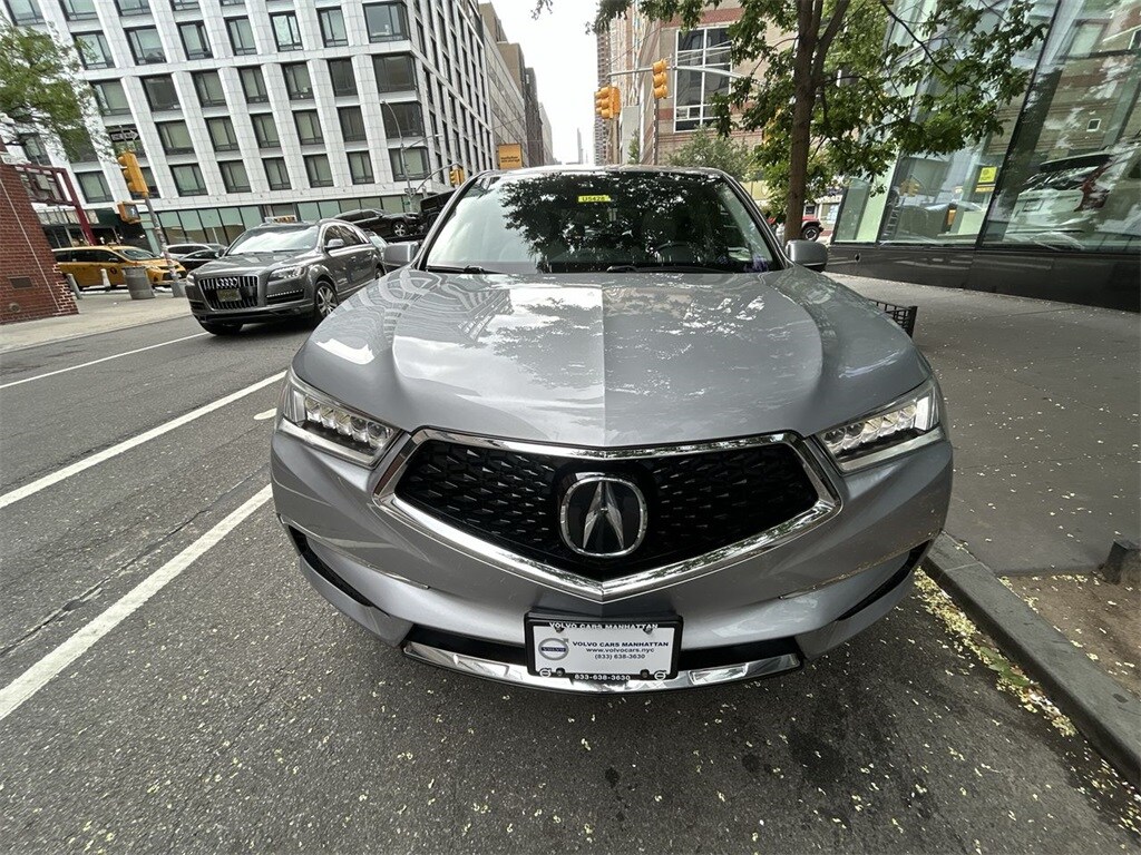 2020 Acura MDX SH-AWD photo 3