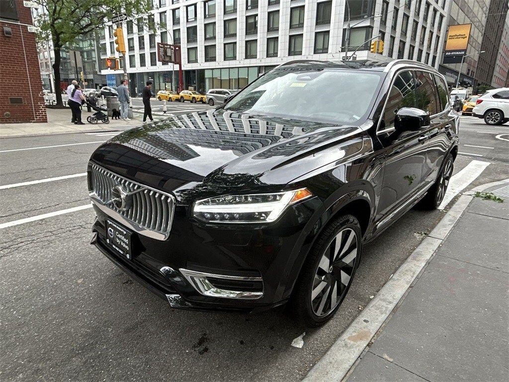 2024 Volvo XC90 Ultimate photo 4