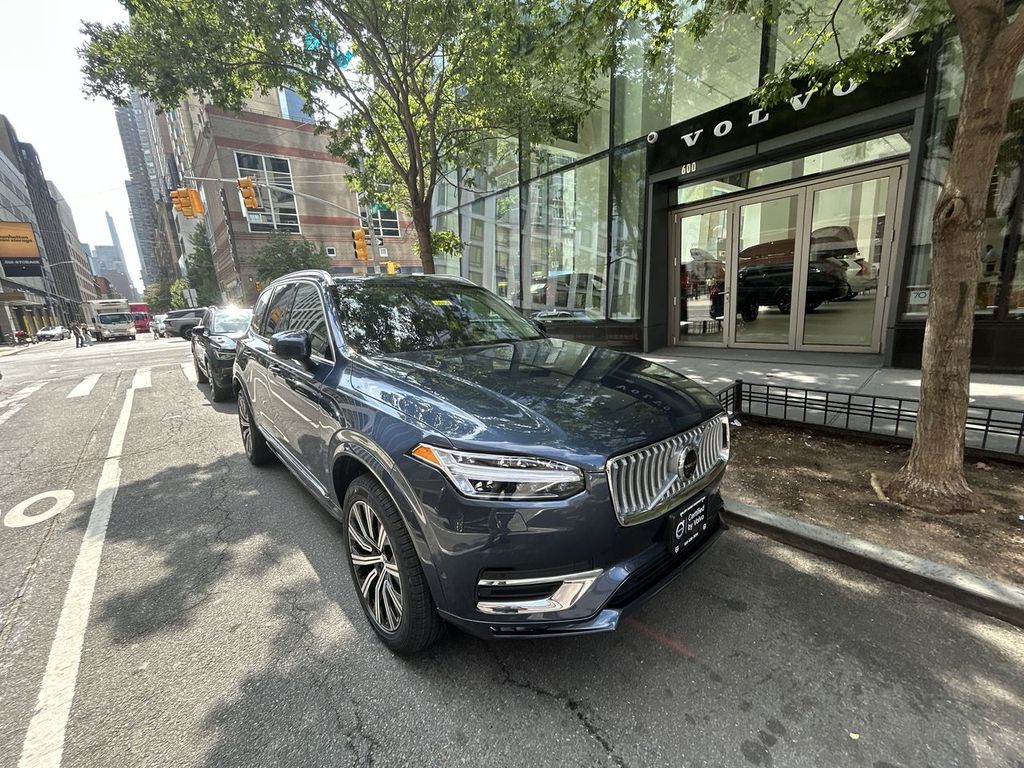 2024 Volvo XC90