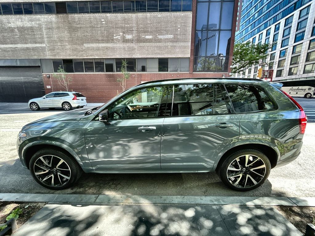 2023 Volvo XC90 5