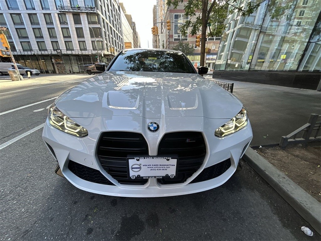 2022 Bmw M3 3 Sedan photo 2
