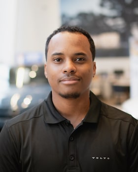 Staff member Jahbari Williamson from ca8e484a3609
