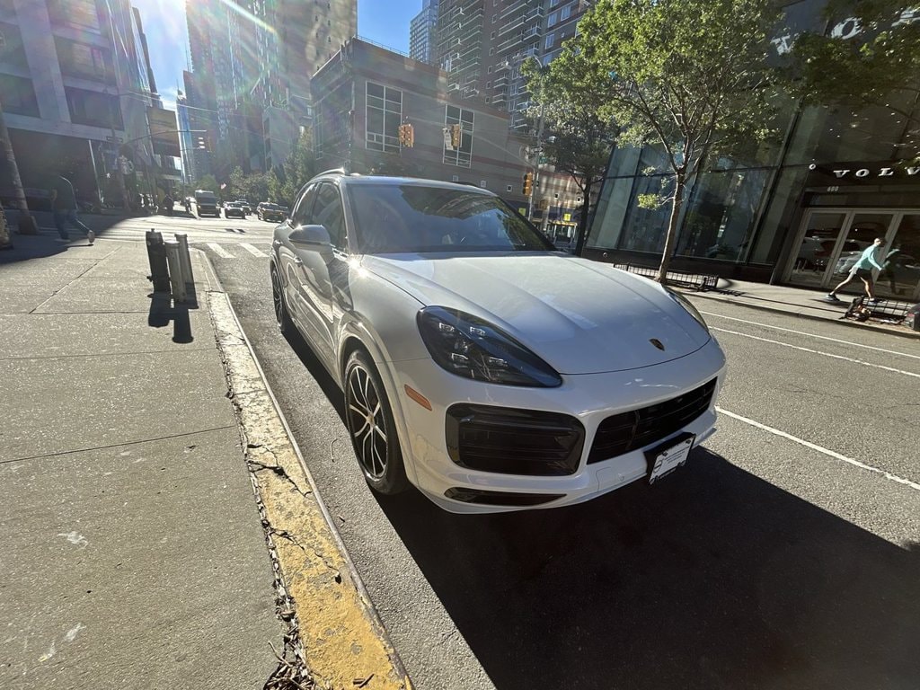 2021 Porsche Cayenne GTS