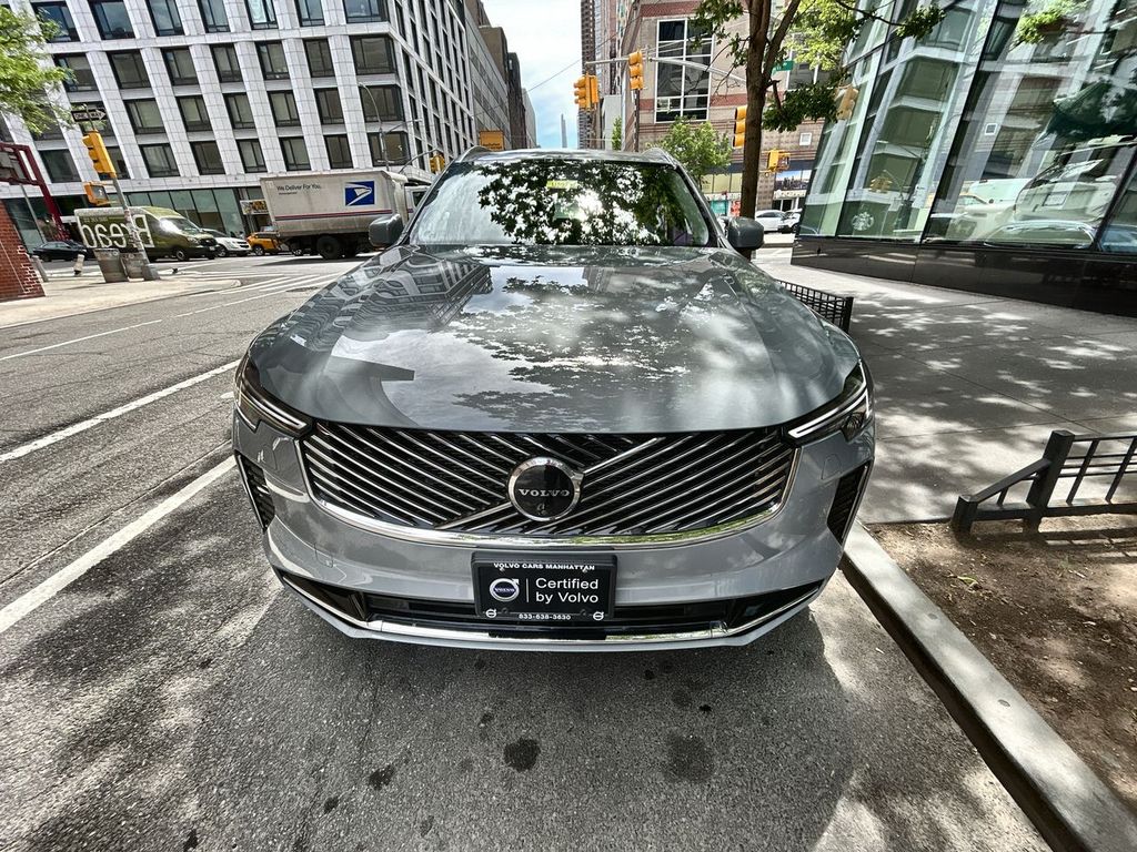 2025 Volvo XC90 3