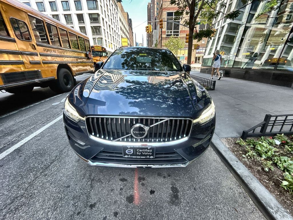 2023 Volvo XC60 3