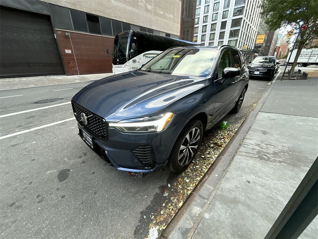 Certified 2024 Volvo XC60 B5 Plus Dark Theme SUV