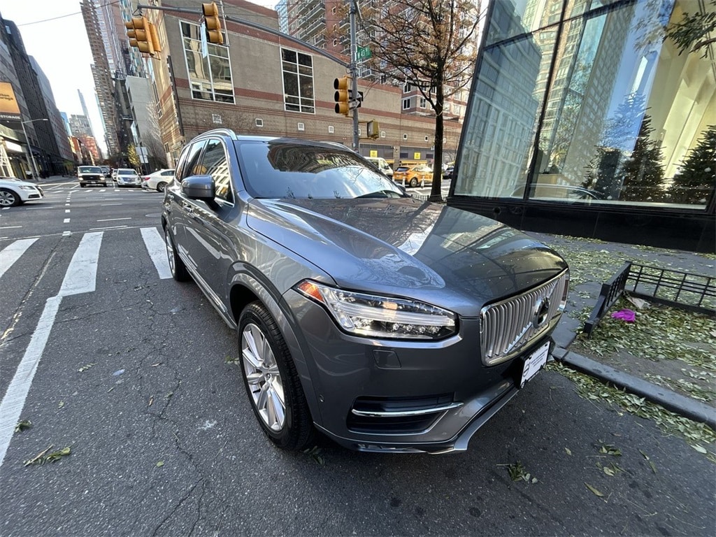 2018 Volvo XC90 Inscription's photo