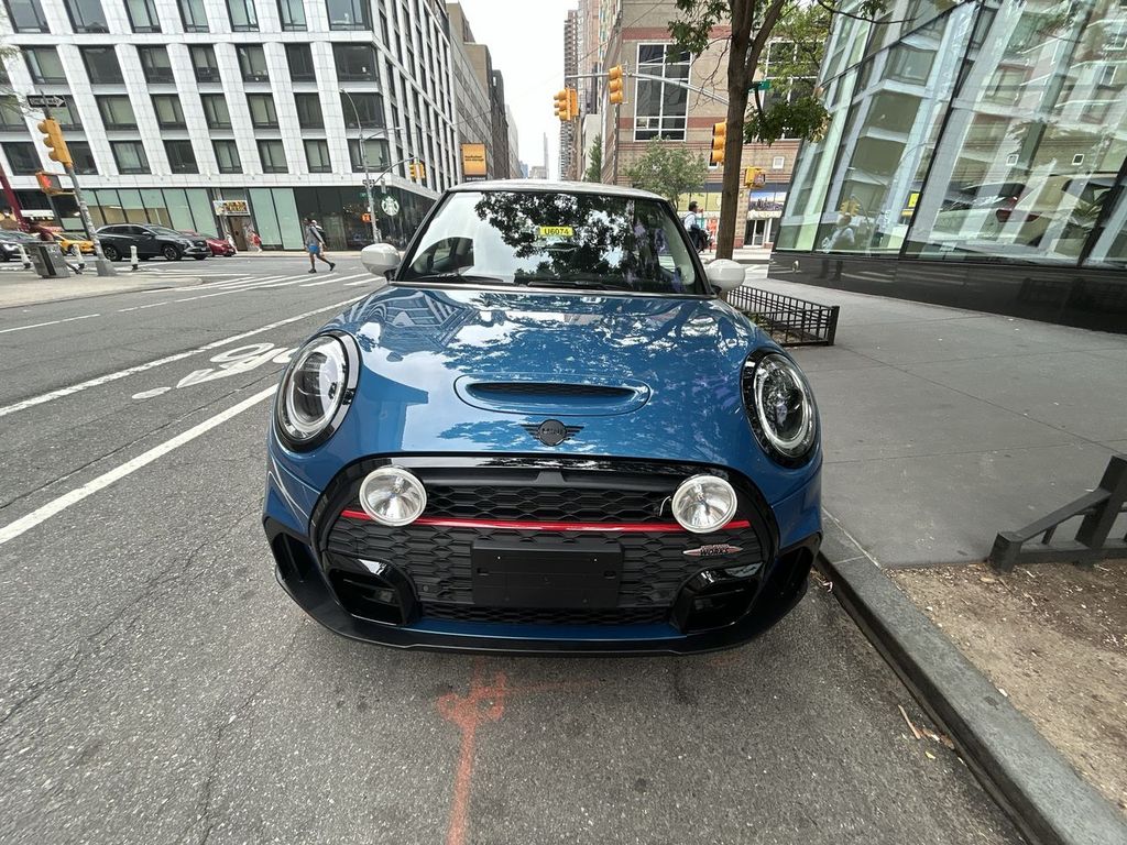 2022 MINI Hardtop 2 Door 3