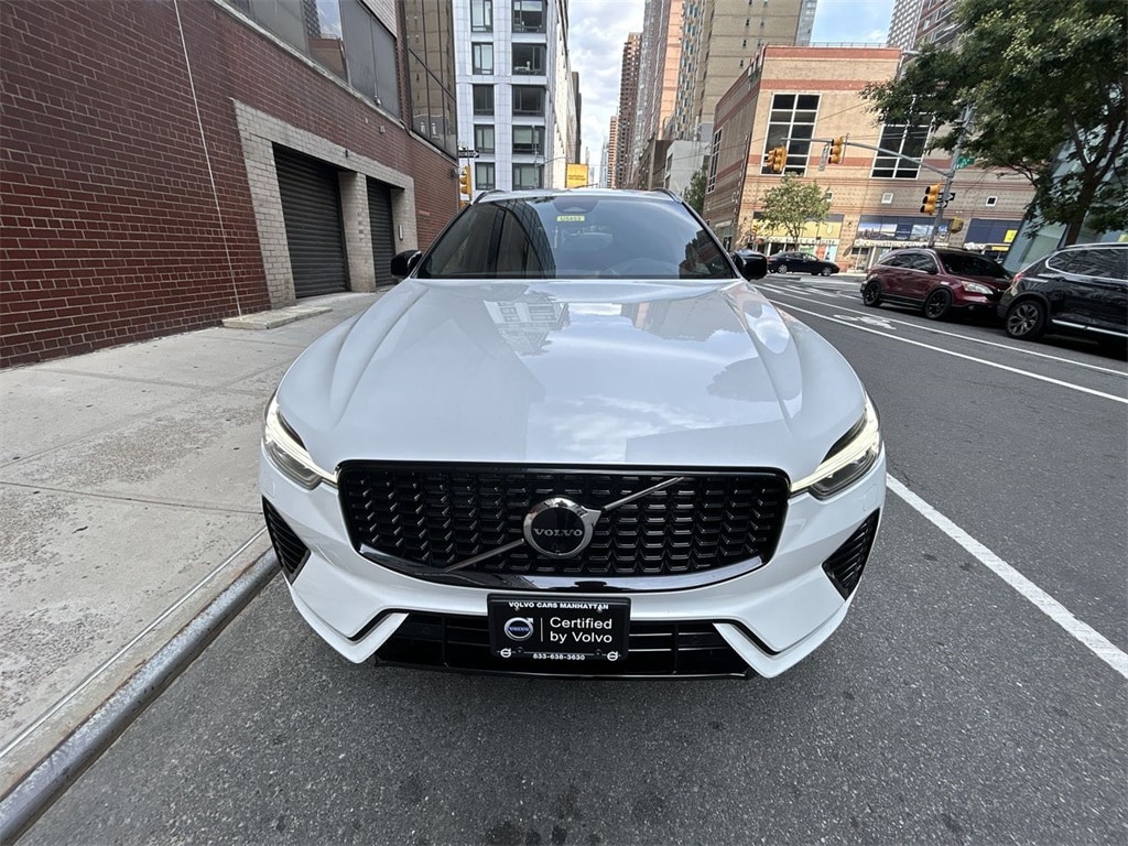 Certified 2024 Volvo XC60 Recharge Plug-In Hybrid T8 Plus Dark Theme SUV