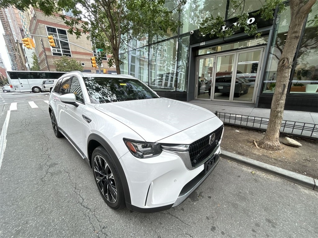 2024 Mazda CX-90 Premium Plus Package's photo