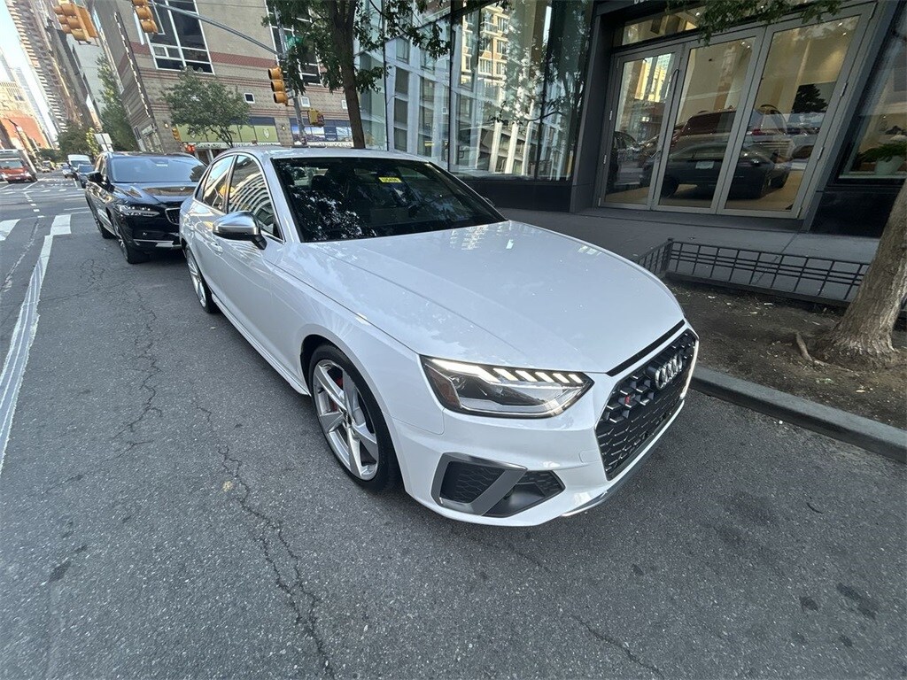 2020 Audi S4 Base Premium Plus photo 2