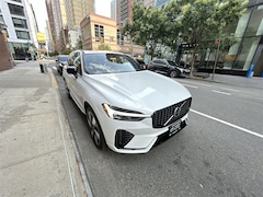 2024 Volvo XC60 Recharge Plug-In Hybrid T8 Plus Dark Theme SUV