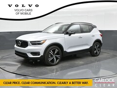 2022 Volvo XC40 T5 AWD R-Design SUV