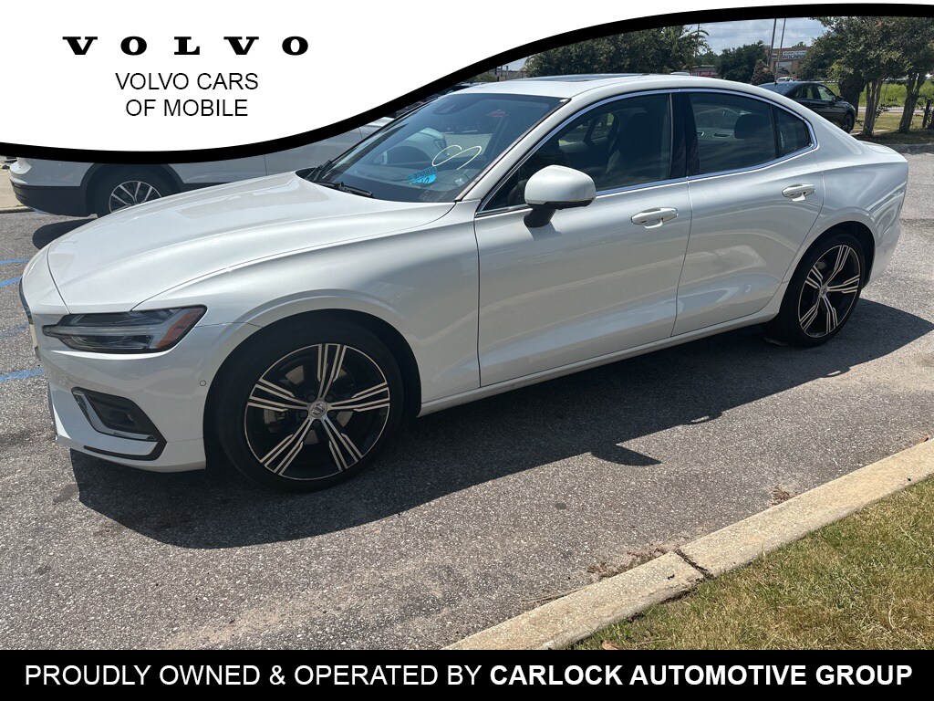 2022 Volvo S60 B5 Inscription photo 2