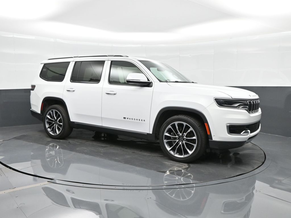 2022 Jeep Wagoneer Series III photo 3
