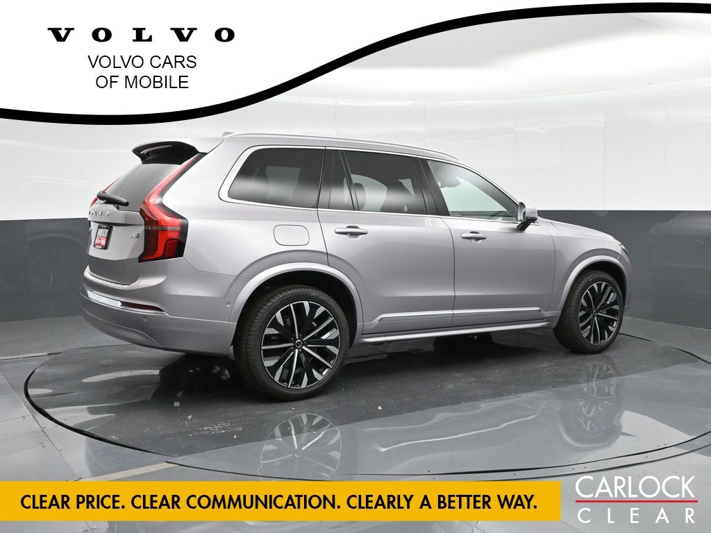 2026 Volvo XC90 Plus photo 2