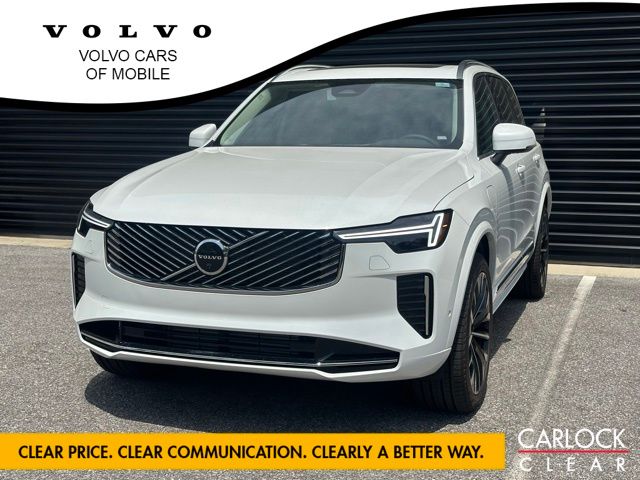 2025 Volvo XC90 T8 Plus photo 3