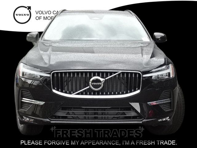 2023 Volvo XC60 B5 Core photo 2