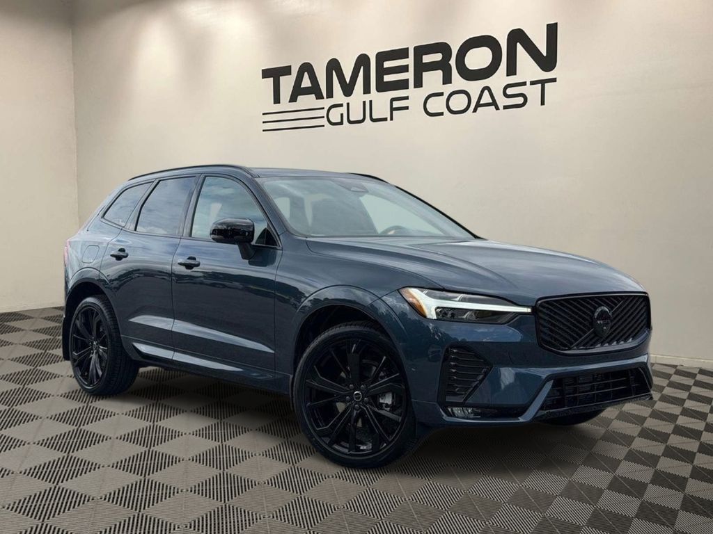 2026 Volvo XC60 B5 Ultra Black Edition Theme AWD's photo