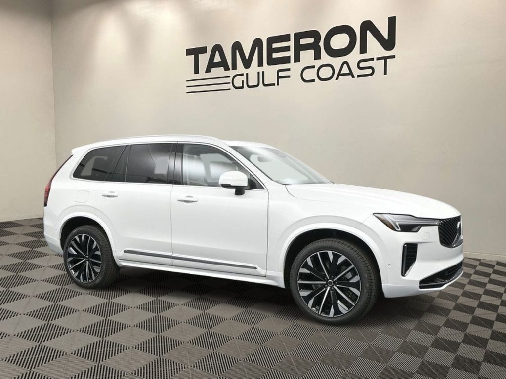 2026 Volvo XC90 B6 Ultra Bright 7-Seater 4WD's photo