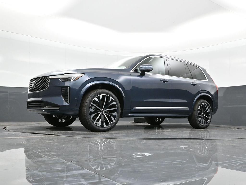 2026 Volvo XC90 Plus - Photo 29