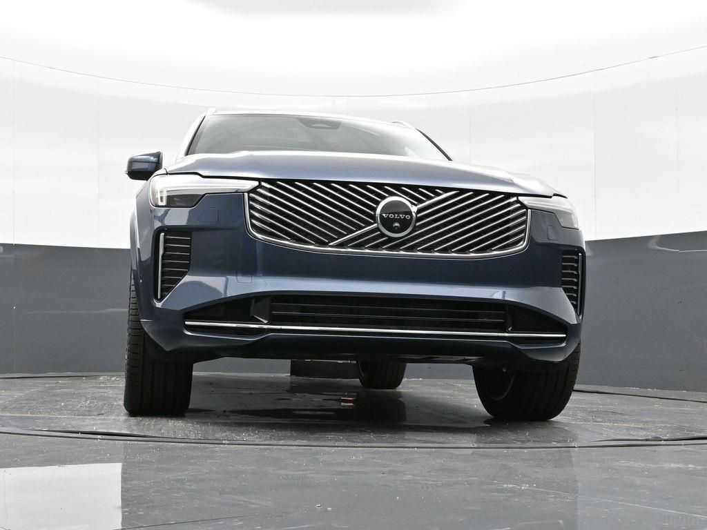 2026 Volvo XC90 Plus - Photo 28
