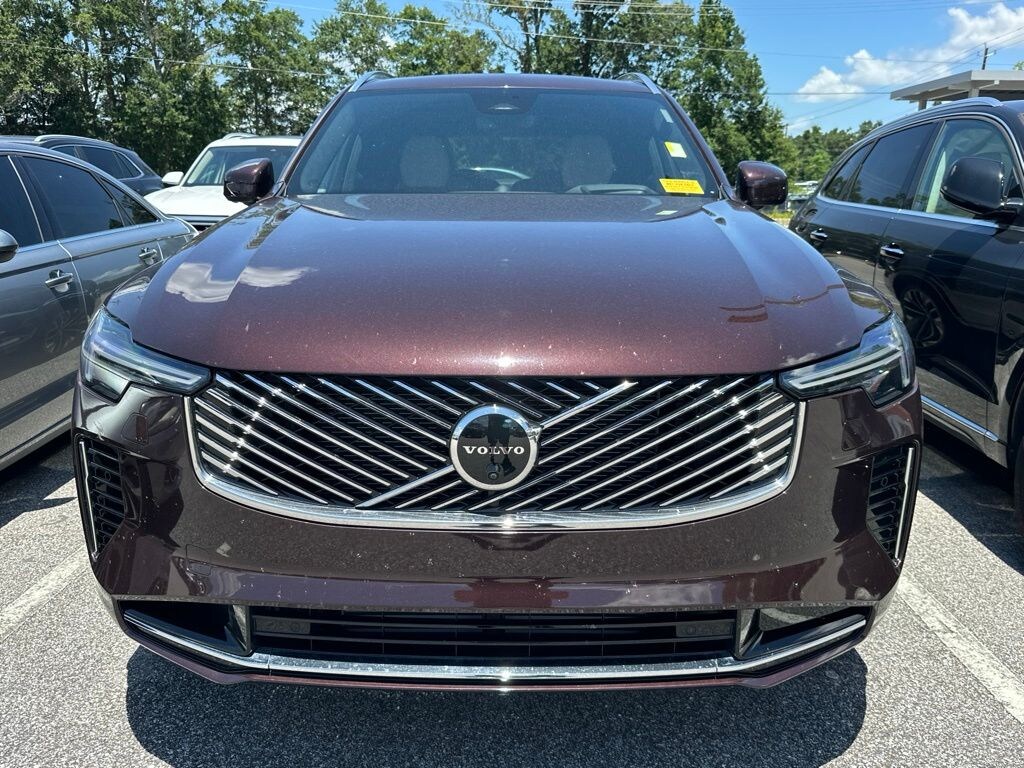 Used 2025 Volvo XC90 plug-in hybrid T8 (2025.5) Ultra 6-Seater SUV