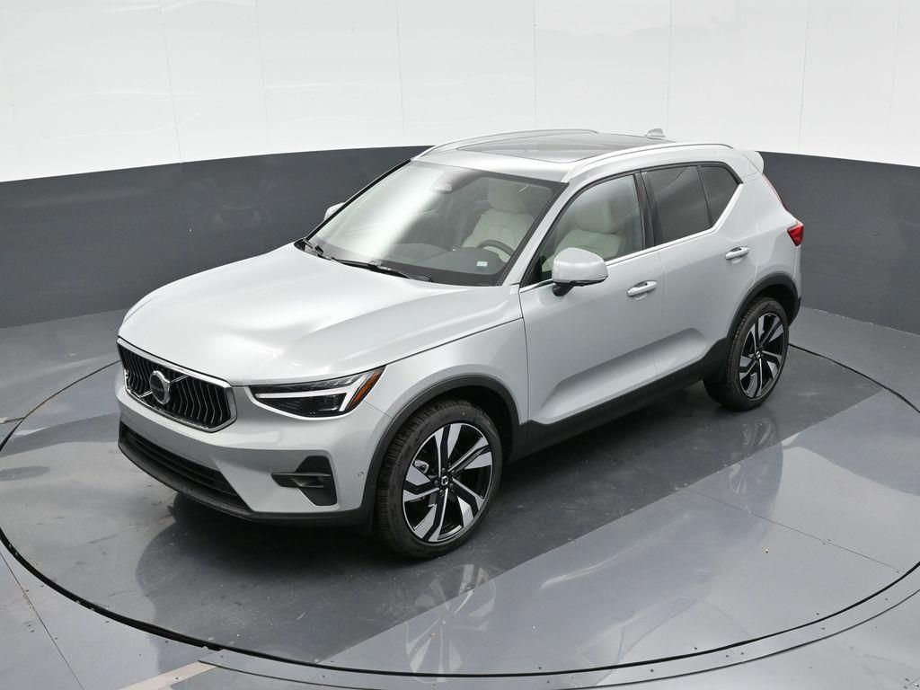 2025 Volvo XC40 Ultra - Photo 21