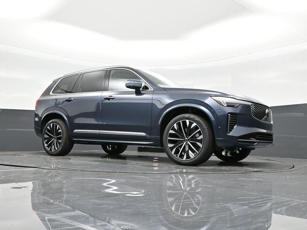 2026 Volvo XC90 Plus - Photo 27