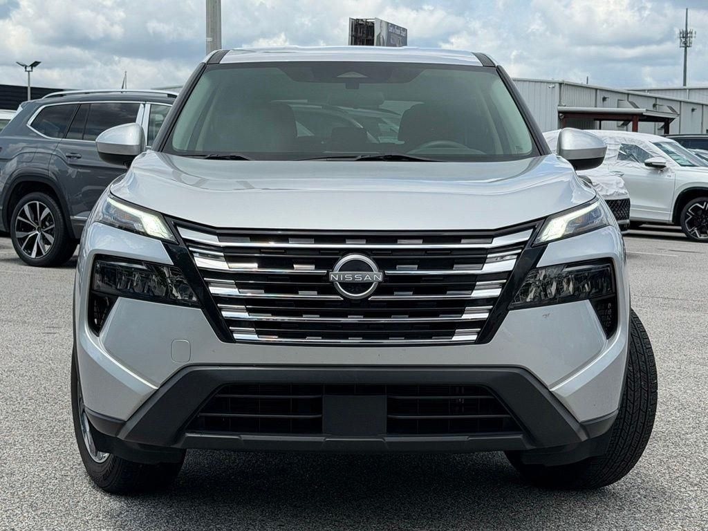 Used 2024 Nissan Rogue SV SUV