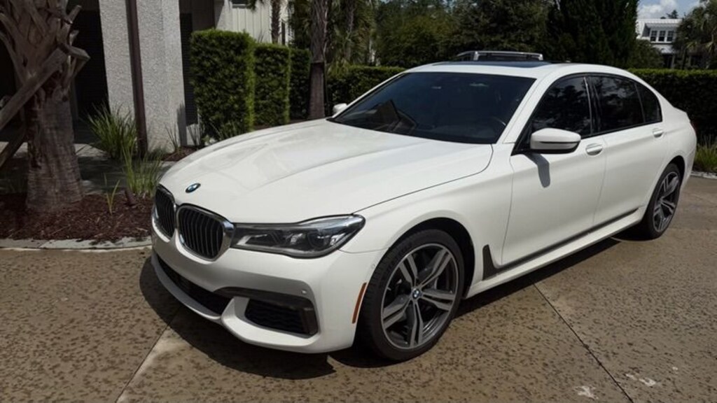 Used 2019 BMW 750i Sedan
