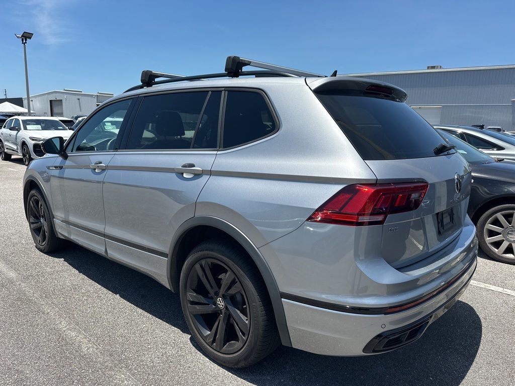 Used 2023 Volkswagen Tiguan 2.0T SE R-Line Black SUV