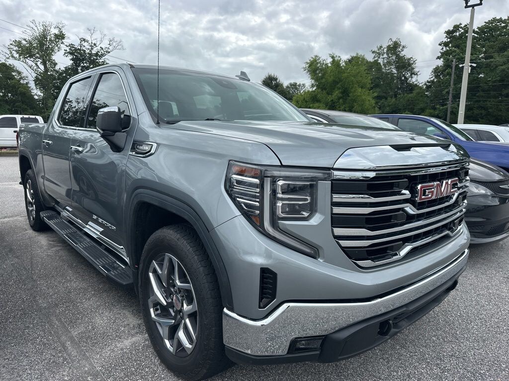 Used 2023 GMC Sierra 1500 SLT Truck Crew Cab