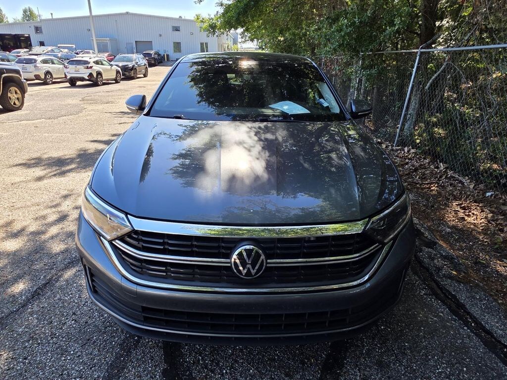 Used 2024 Volkswagen Jetta 1.5T SEL Sedan