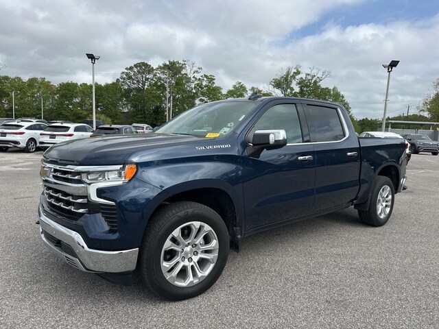 2022 Chevrolet Silverado 1500 LTZ Truck Crew Cab