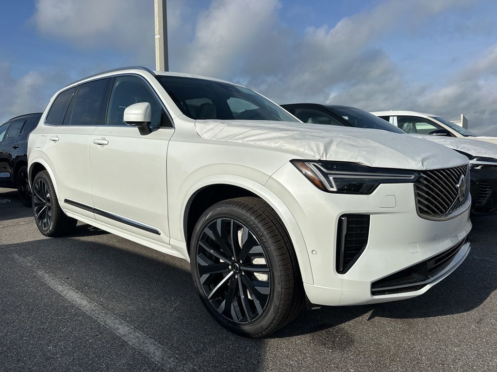 2026 Volvo XC90 T8 Recharge Plus Bright 7-Seat 4WD's photo